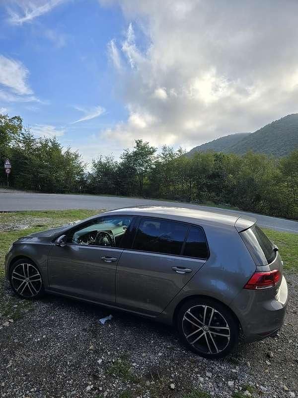 Usata VW Golf VII Highline 150 CV (110 kW) 2014 Berlina