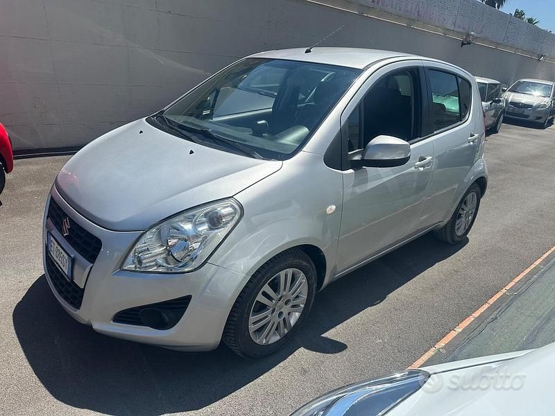 Usata Suzuki Splash 94 CV (69 kW) 2014 Grigio Utilitaria