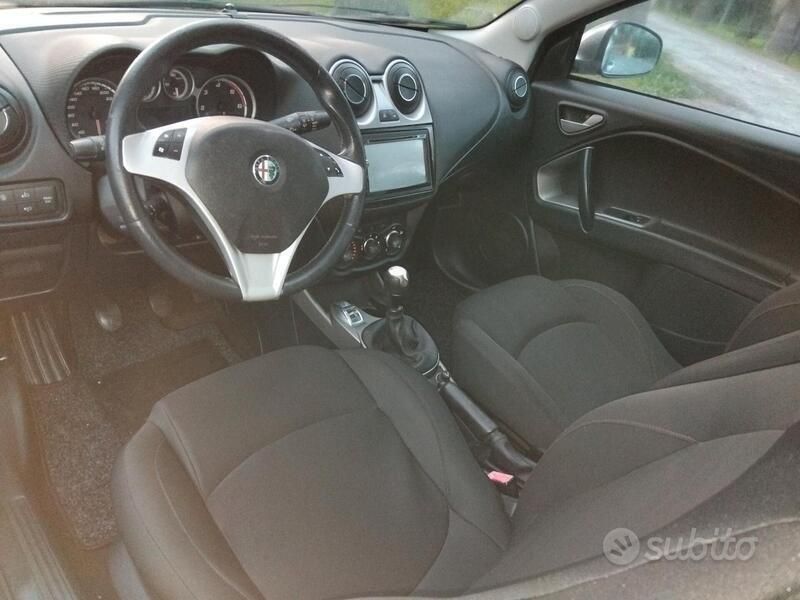 Usata Alfa Romeo MiTo Distinctive 85 CV (62 kW) 2013 Grigio Utilitaria