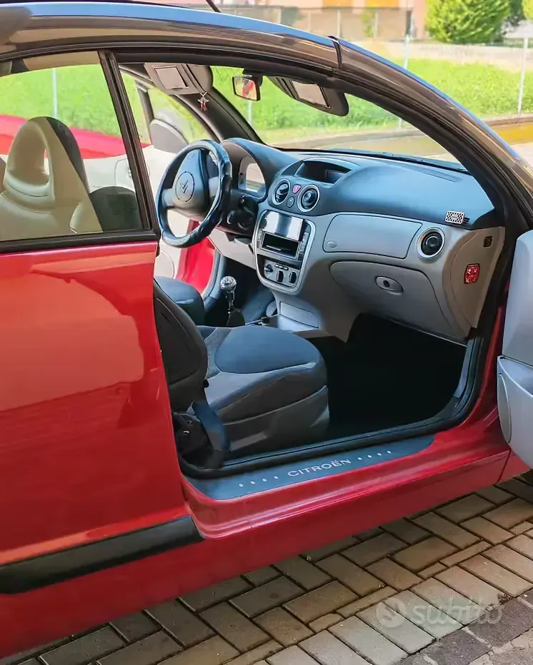 Usata Citroën C3 Pluriel 68 CV (50 kW) 2006 Rosso Cabrio