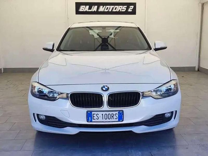 Usata BMW 318 Efficient Dynamics 143 CV (105 kW) 2013 Bianco Station wagon