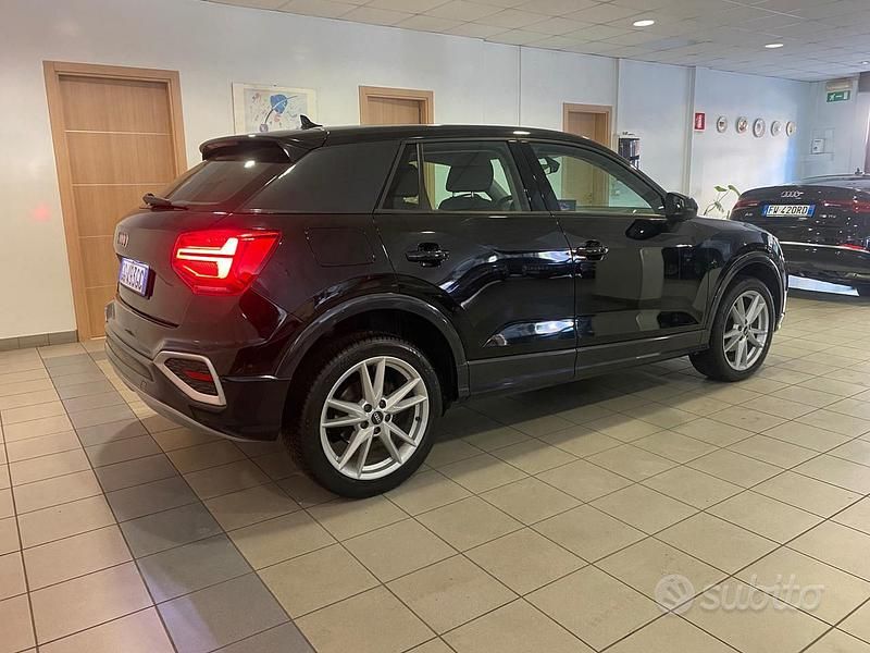 Usata Audi Q2 Admired 116 CV (85 kW) 2021 Nero metallizzato SUV