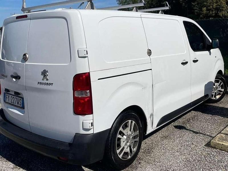 Usata Peugeot Expert Premium 120 CV (88 kW) 2019 Bianco Furgone