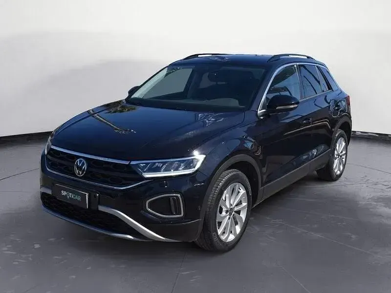 Usata VW T-Roc Life 110 CV (80 kW) 2023 SUV