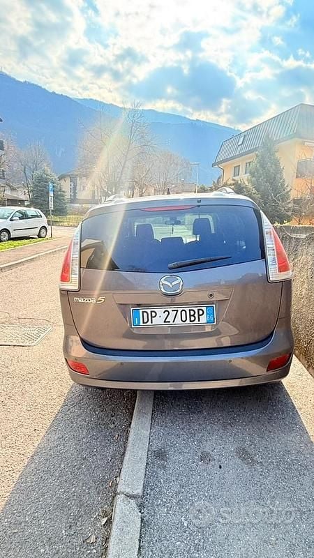 Usata Mazda 5 143 CV (105 kW) 2008 Grigio Monovolume