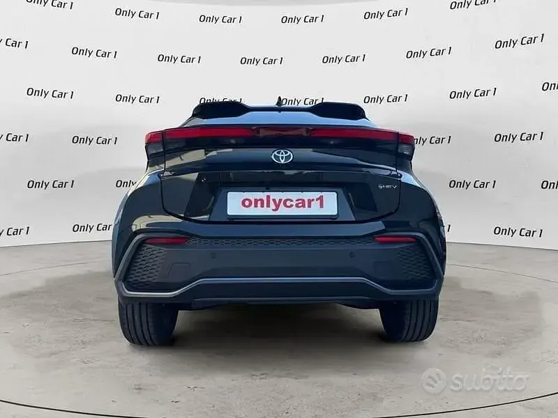 Ny Toyota C-HR Trend 140 HK (102 kW) 2026 Sort SUV