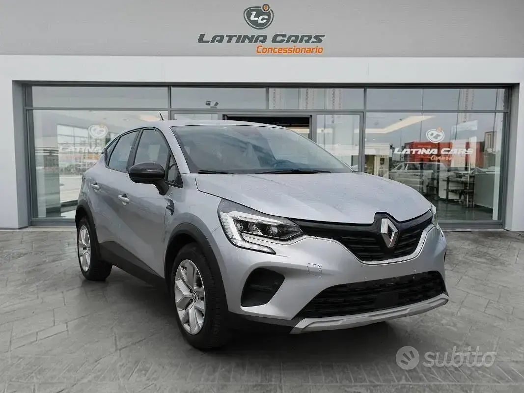 Usata Renault Captur Business 91 CV (66 kW) 2021 Grigio SUV