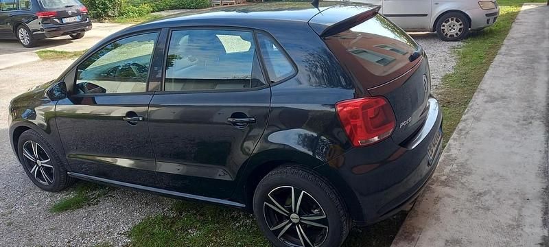 Usata VW Polo Comfortline 85 CV (62 kW) 2010 Nero Berlina