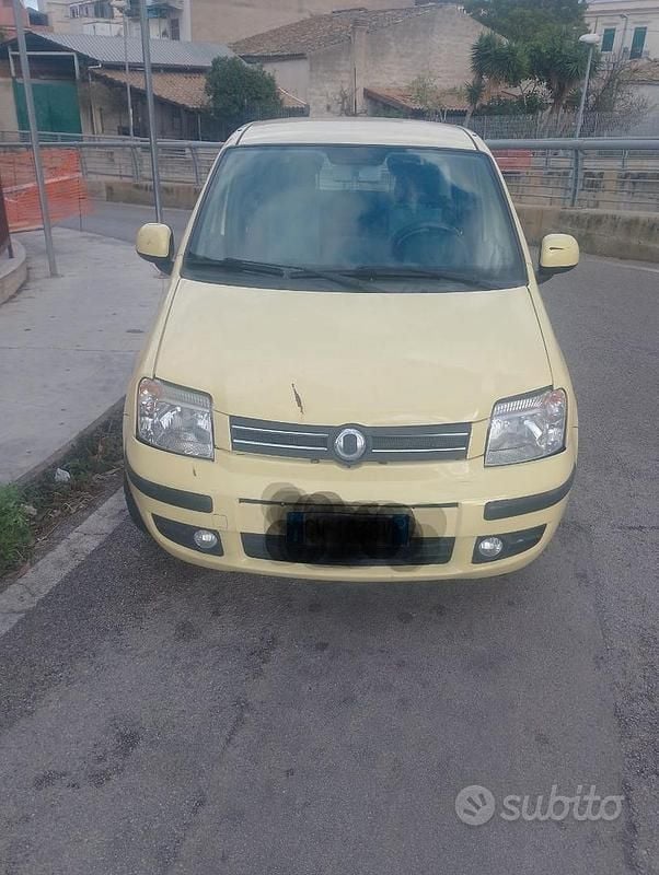 Usata Fiat Panda 2009 Giallo Coupé