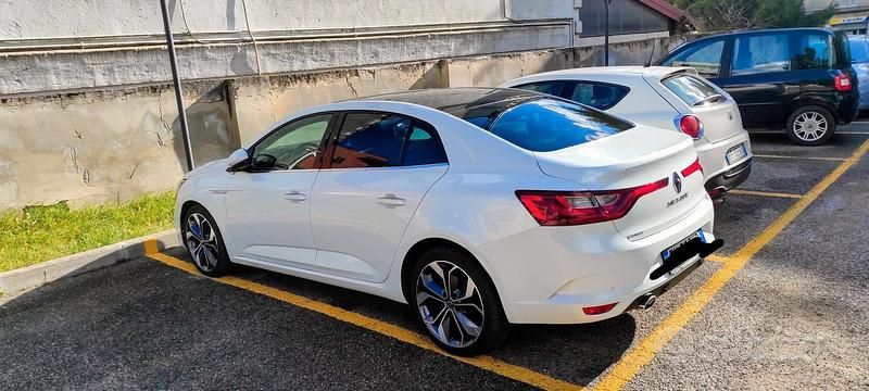 Usata Renault Mégane IV 98 CV (72 kW) 2019 Coupé