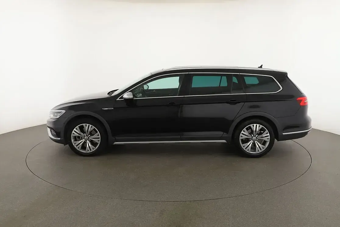 Usata VW Passat Alltrack 240 CV (176 kW) 2016 Nero Station wagon
