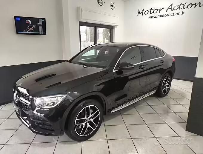 Usata Mercedes GLC220 Premium 194 CV (142 kW) 2021 Nero Coupé
