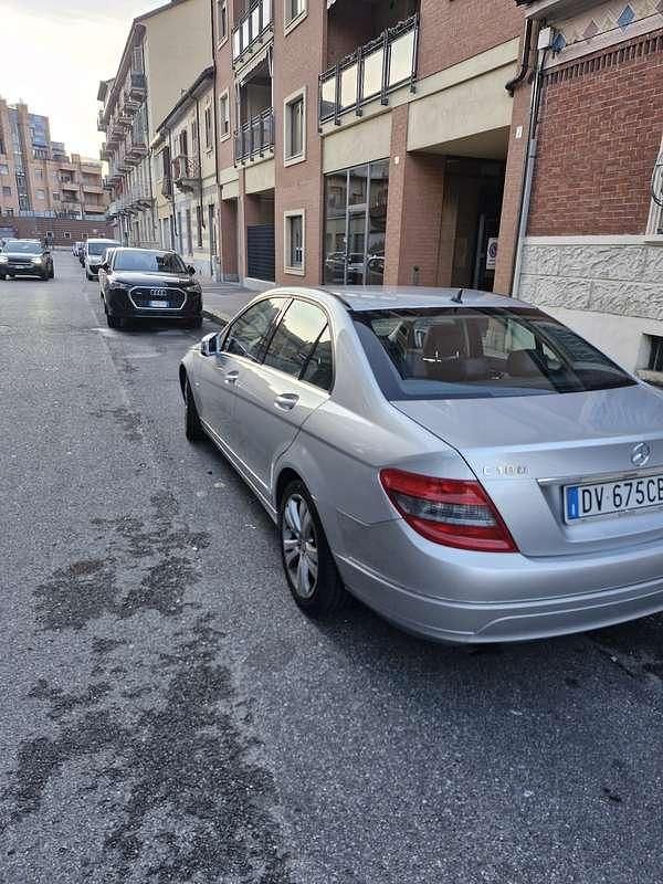 Usata Mercedes C180 Avantgarde 156 CV (114 kW) 2009 Berlina