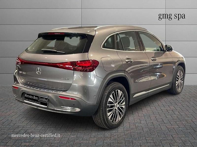 Nuova Mercedes EQA300 Advanced 167 kW (228 CV) 2026 Grigio SUV