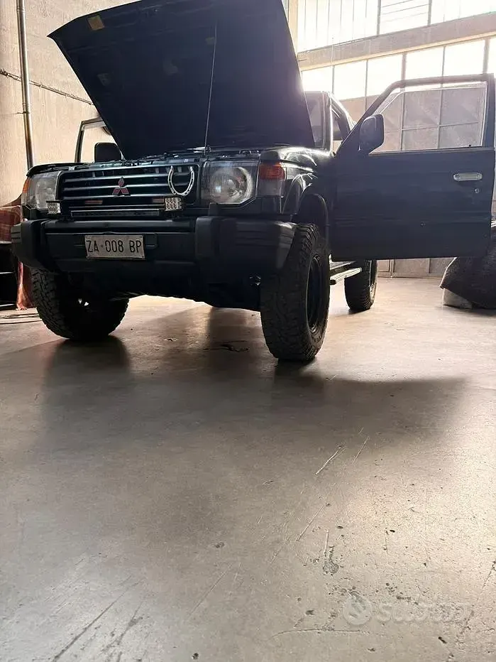 Usata Mitsubishi Pajero 100 CV (73 kW) 1995 SUV