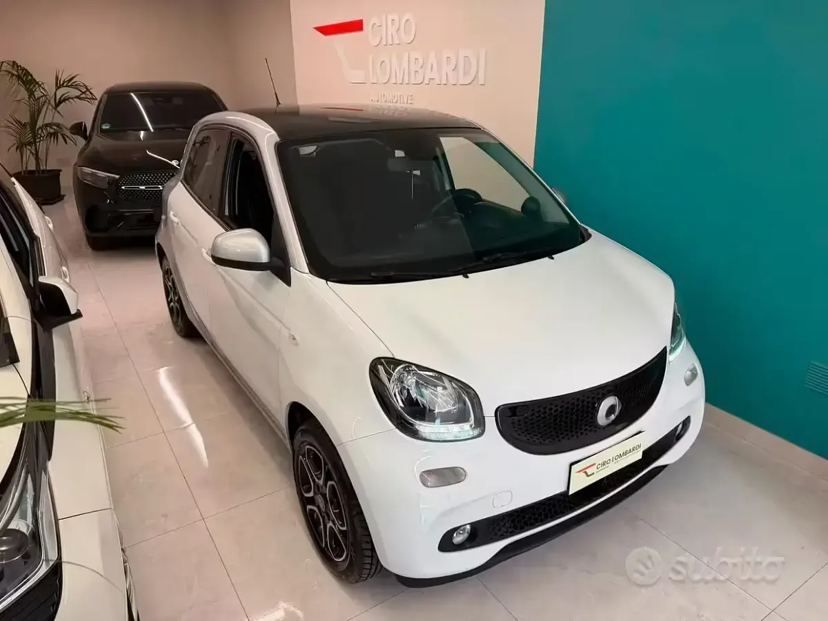 Usata Smart ForFour Passion 71 CV (52 kW) 2019 Bianco Utilitaria