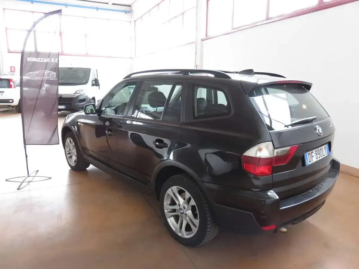 Usata BMW X3 150 CV (110 kW) 2006 Nero SUV