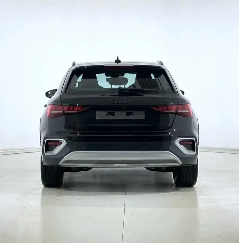 Nuova Audi A3 Ambiente 150 CV (110 kW) 2025 Nero Utilitaria