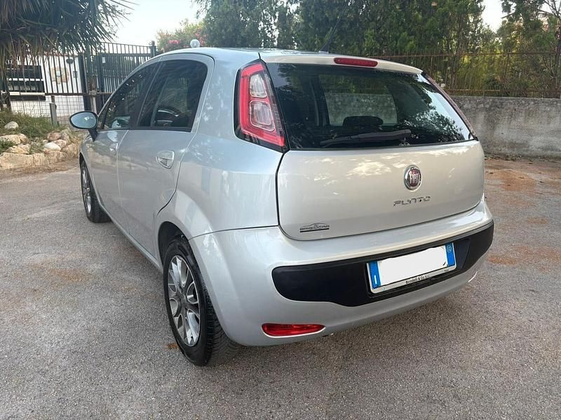 Usata Fiat Punto Evo Dynamic 75 CV (55 kW) 2012 Grigio Utilitaria