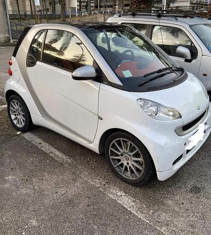 Usata Smart ForTwo Coupé Passion 71 CV (52 kW) 2011 Bianco Coupé