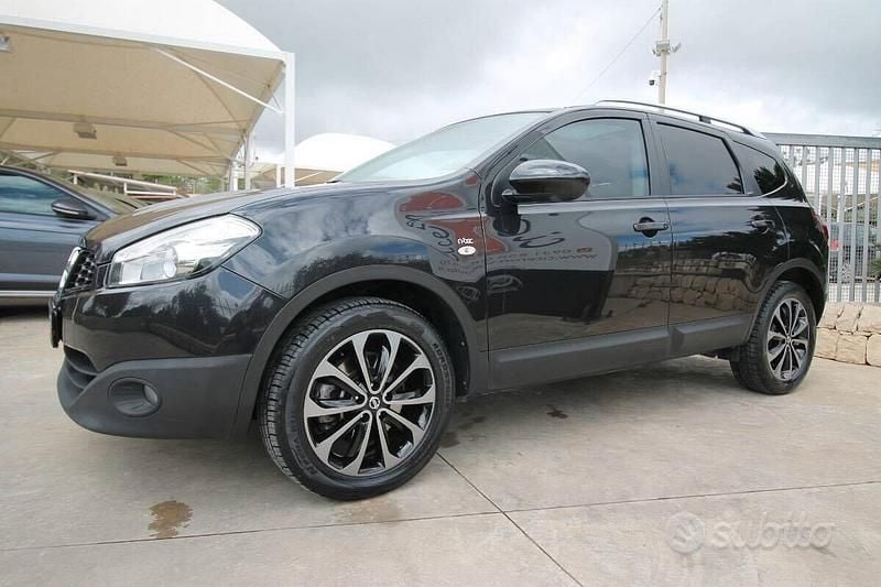 Usata Nissan Qashqai +2 N-TEC 131 CV (96 kW) 2012 Nero SUV