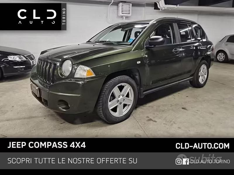 Usata Jeep Compass 140 CV (102 kW) 2008 Verde SUV