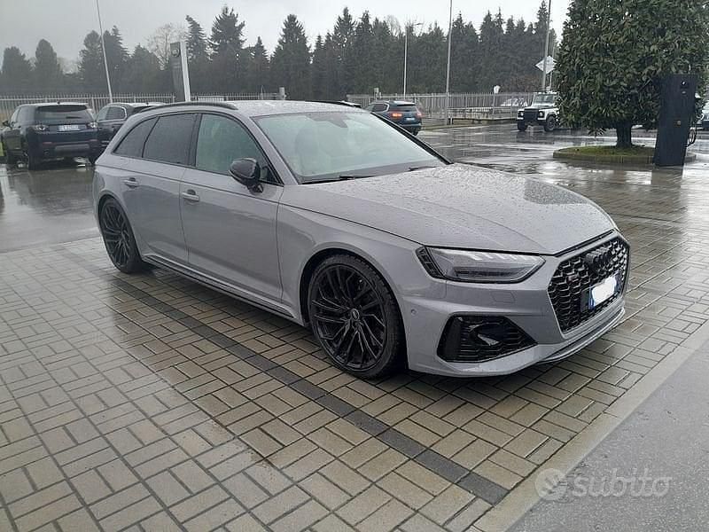 Usata Audi RS4 Exclusive 450 CV (330 kW) 2023 Grigio Station wagon