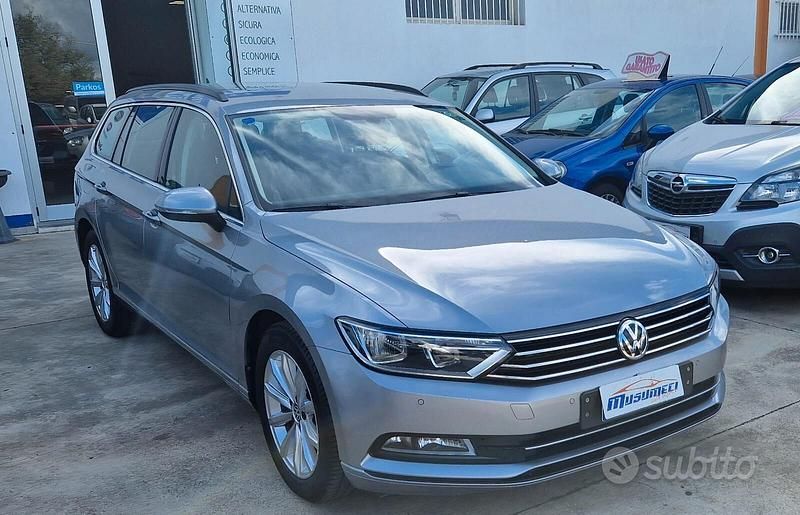 Grigio Usata 2018 VW Passat Business Station wagon | 14.800 € (Buon prezzo) - Immagine 1/4