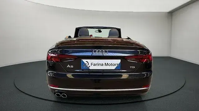 Usata Audi A5 Business 190 CV (139 kW) 2018 Viola Coupé