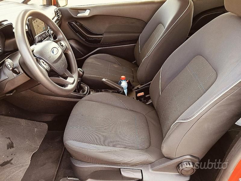 Usata Ford Fiesta 2018 Rosso Utilitaria