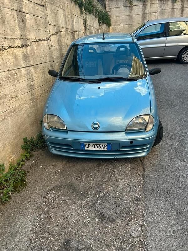 Usata Fiat 600 2004 Blu Utilitaria