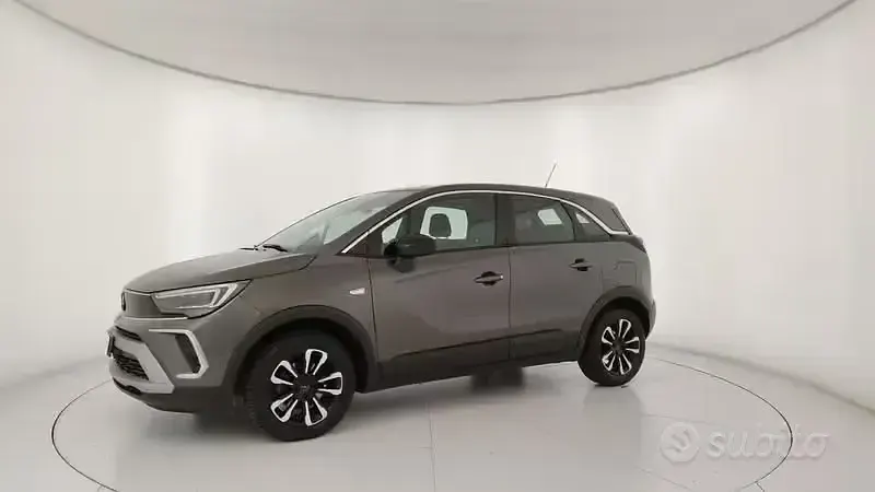 Usata Opel Crossland Elegance 110 CV (80 kW) 2021 Grigio SUV