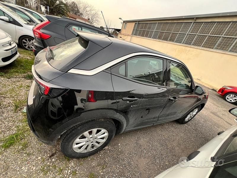 Usata Opel Mokka 57 kW (78 CV) 2021 Nero SUV