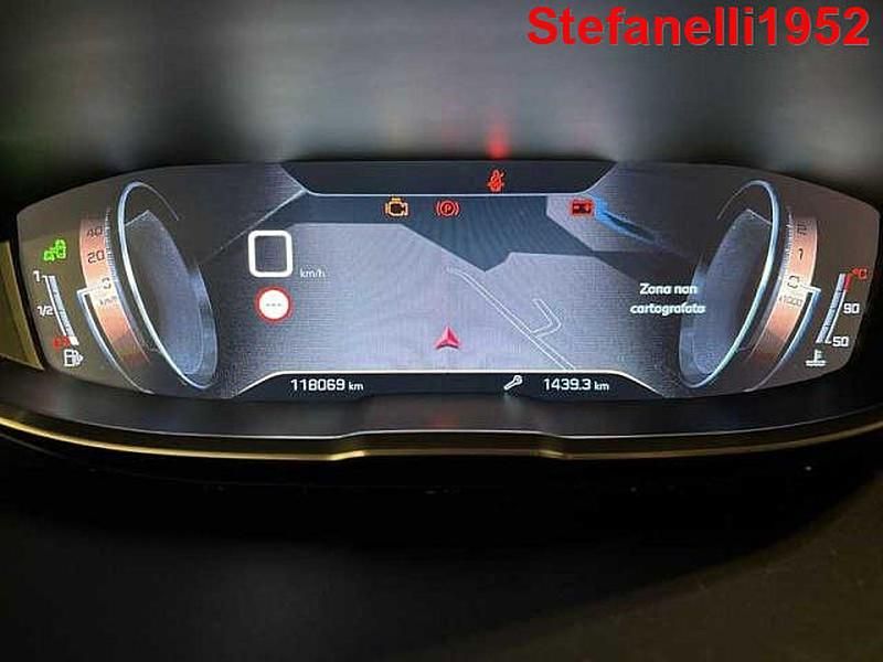 Usata Peugeot 5008 GT-line 120 CV (88 kW) 2018 Bianco SUV