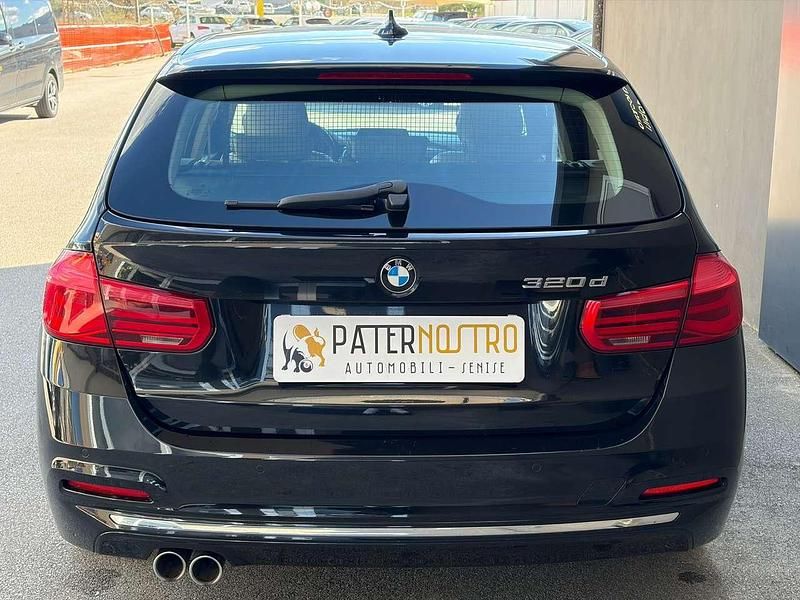 Usata BMW 320 Luxury Line 190 CV (139 kW) 2017 Nero Station wagon