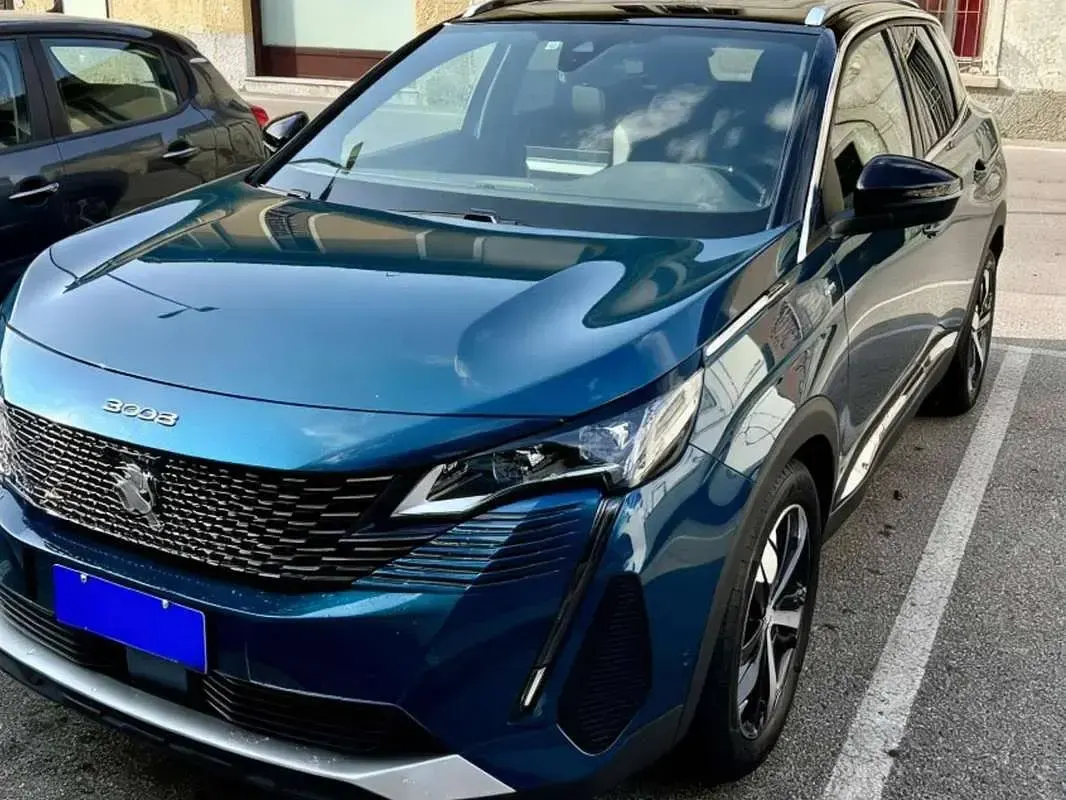 Usata Peugeot 3008 GT 181 CV (133 kW) 2021 Verde SUV