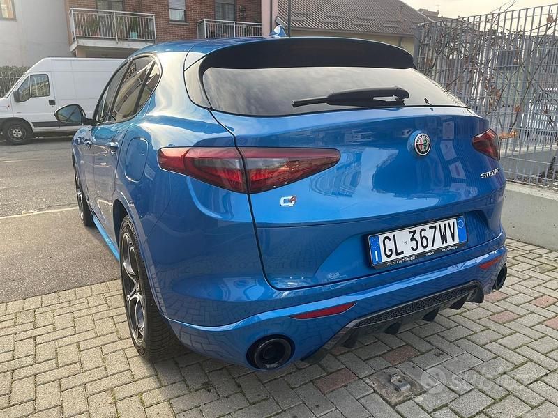 Usata Alfa Romeo Stelvio Veloce 210 CV (154 kW) 2022 Blu SUV