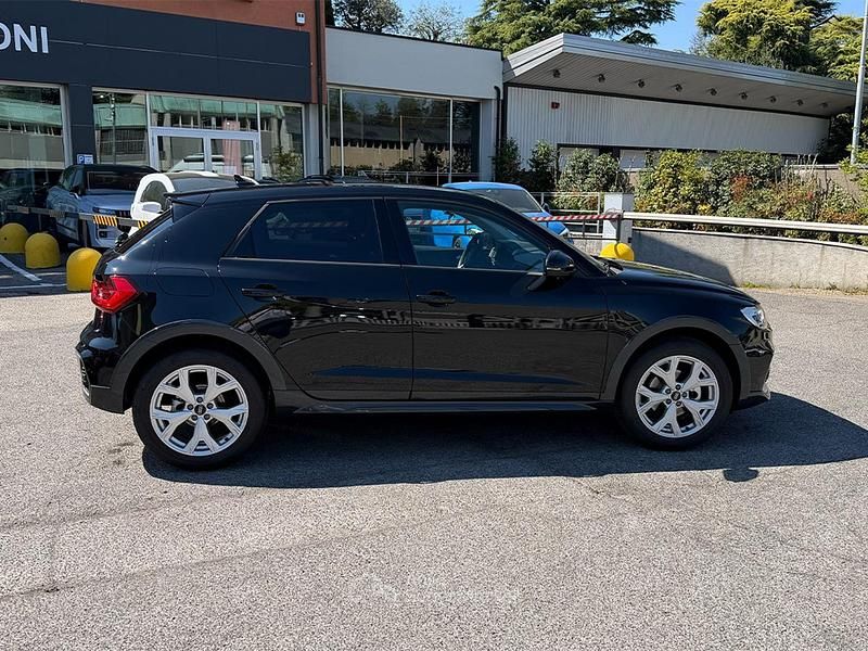 Usata Audi A1 Admired 150 CV (110 kW) 2025 Nero SUV