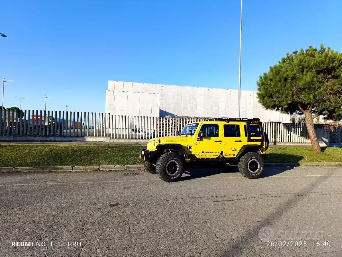 Usata Jeep Wrangler 400 CV (294 kW) 2022 SUV