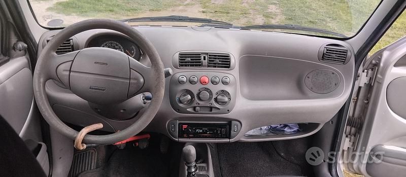 Usata Fiat 600 2005 Utilitaria