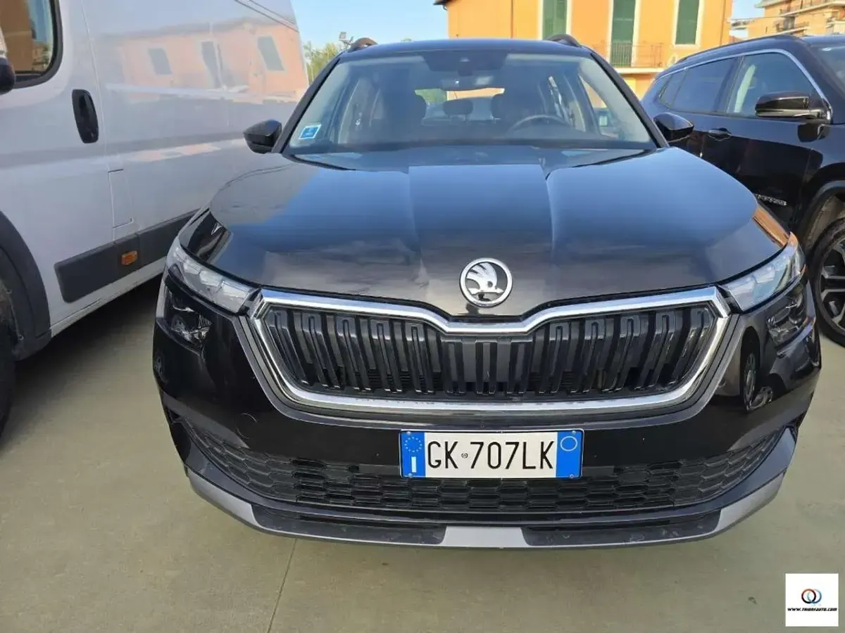 Usata Skoda Kamiq Style 110 CV (80 kW) 2022 Nero SUV