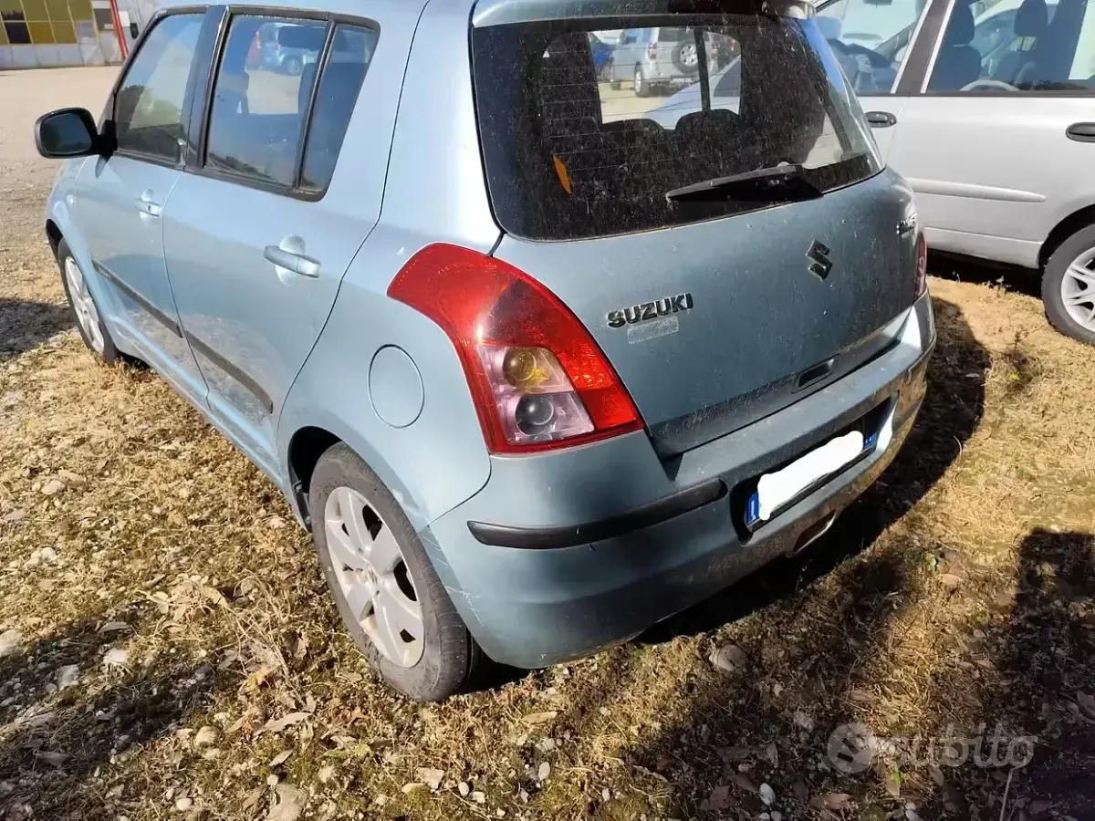 Käytetty Suzuki Swift 68 HP (50 kW) 2008 Viistoperä