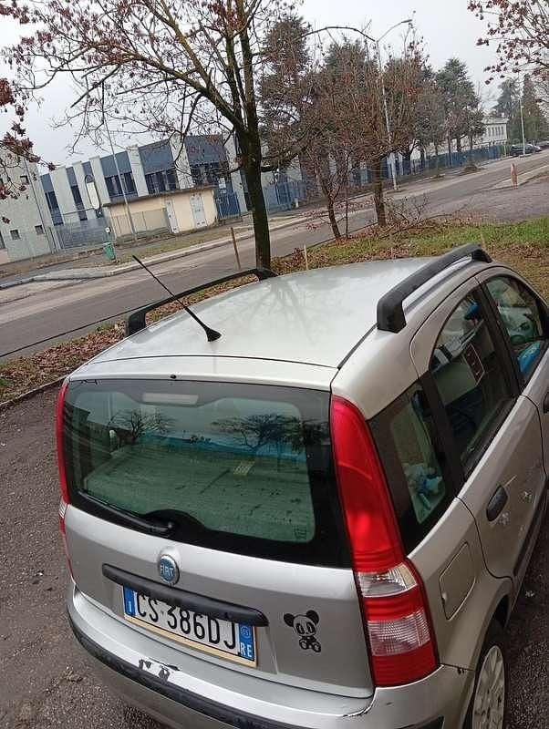 Usata 2005 Fiat Panda Dynamic Utilitaria | 3480 € (Cara) - Immagine 1/4