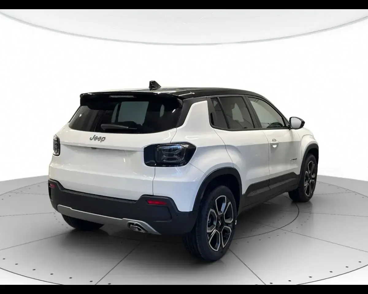 Nuova Jeep Avenger Summit 101 CV (74 kW) 2026 Bianco SUV