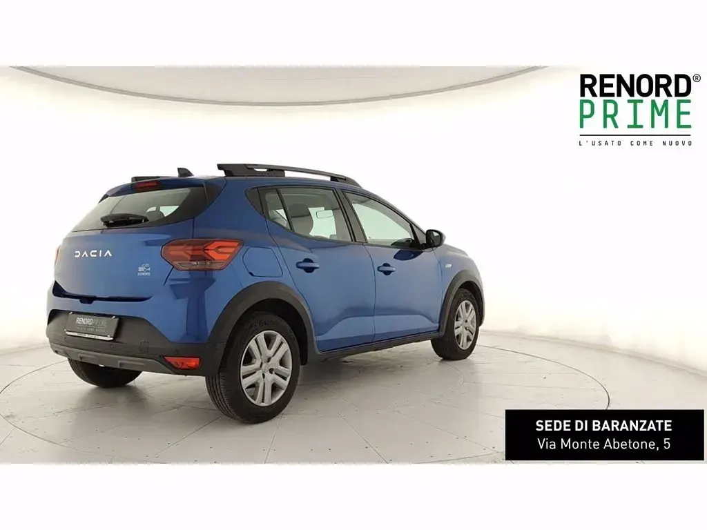 Usata Dacia Sandero Comfort 91 CV (66 kW) 2023 Blu scuro