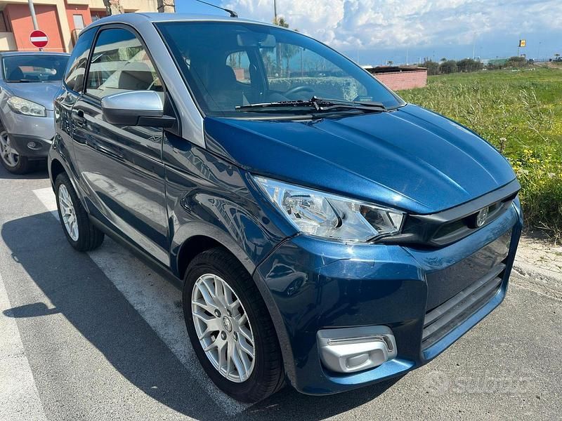 Usata Aixam City 2022 Blu Utilitaria