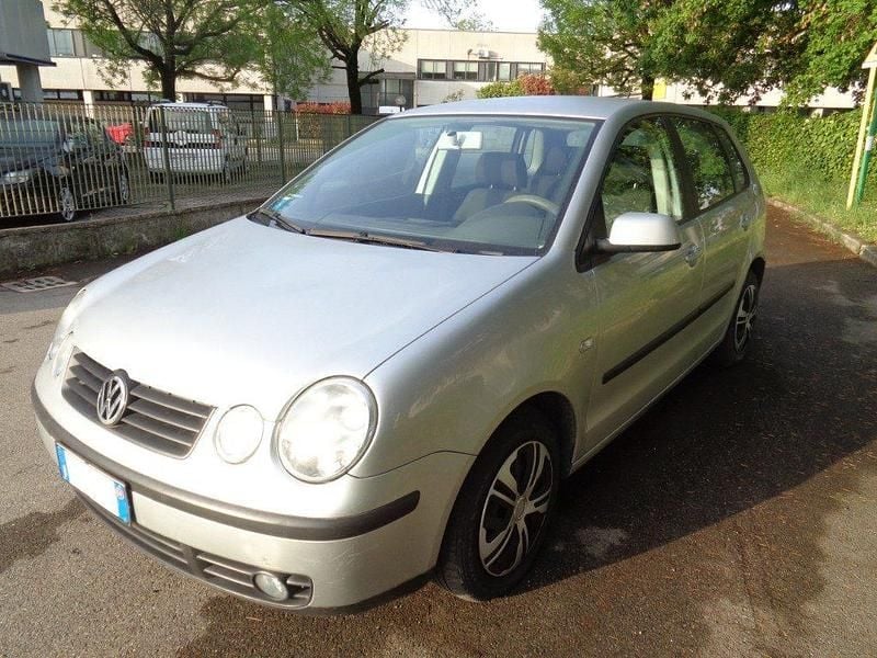 Usata VW Polo Comfortline 64 CV (47 kW) 2004 Utilitaria