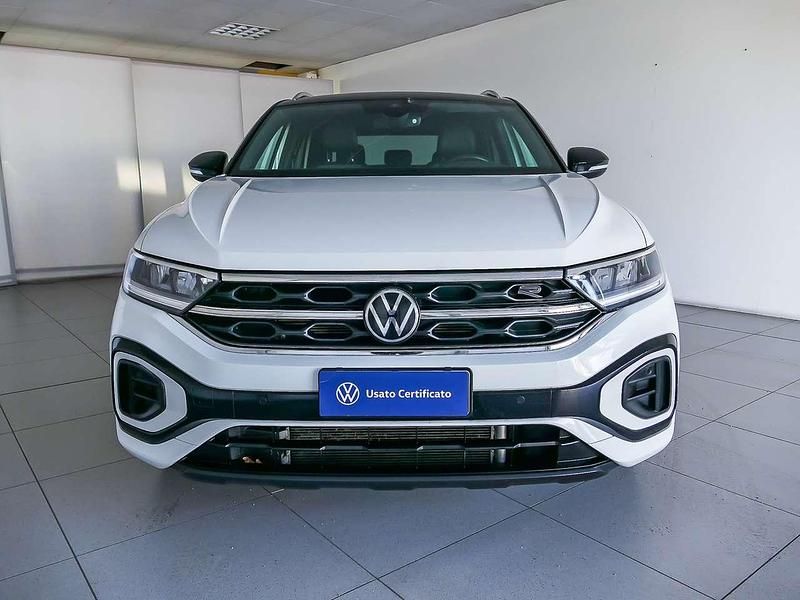 Usata VW T-Roc R-line 150 CV (110 kW) 2023 Pure white nero SUV