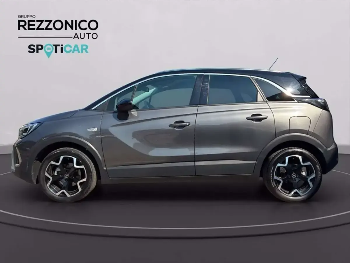 Usata Opel Crossland Ultimate 110 CV (80 kW) 2024 Grigio metallizzato SUV