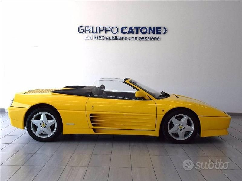 Usata Ferrari 348 320 CV (235 kW) 1993 Giallo Cabrio